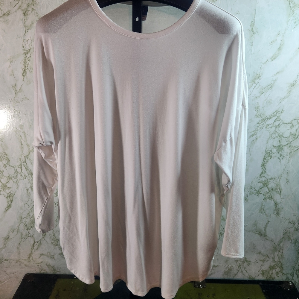 Old Navy LUXE White Long Sleeve Tee
